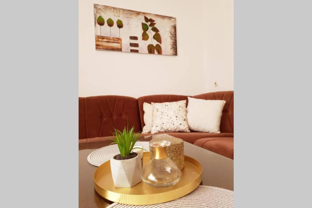 Lamiya’s 2 bedroom Apartment Mostar Buitenkant foto
